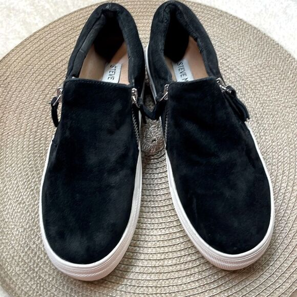 Steve Madden Black Suede Slip-On Platform Sneakers Women’s Sz 6.5 - Picture 1 of 7